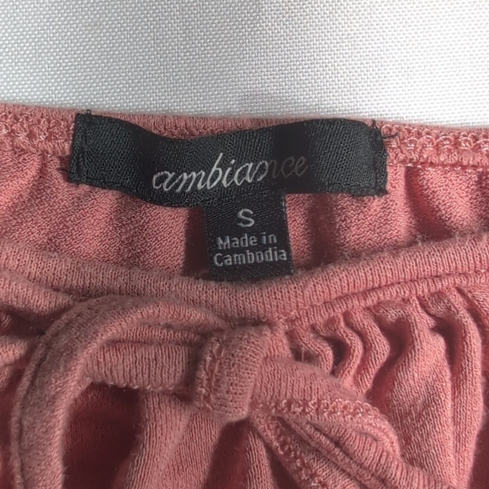 Ambiance Pink Puff Sleeve Top Size Small - Picture 3 of 4